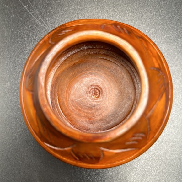 Hand Carved Wood Lidded Trinket Box 3” - Picture 4 of 6